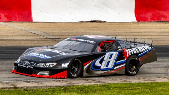 Ed Hoffman 111 Set for Grundy (news)