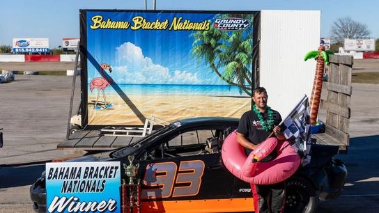 Lagestee Three-Peats Bahama Brackers (news)