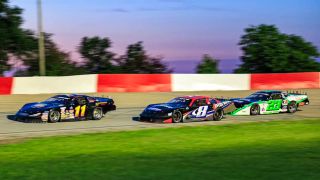 BETTENHAUSEN MEMORIAL AT GRUNDY  (news). Photo by Photo: Midwest Tour