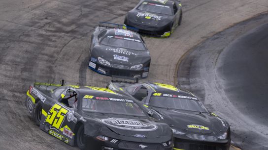 MIDWEST TOUR OPENS AT SLINGER (news)
