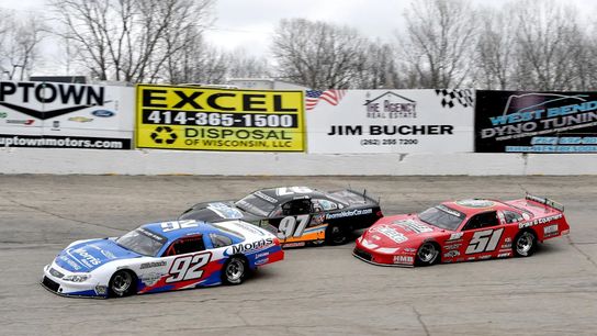 2026 AREA SUPER LATE MODEL SCHEDULE. Photo by Photo: Midwest Tour
