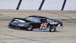 SOMMERS SET FOR HAWKEYE DOWNS (news). Photo by Photo: Midwest Tour